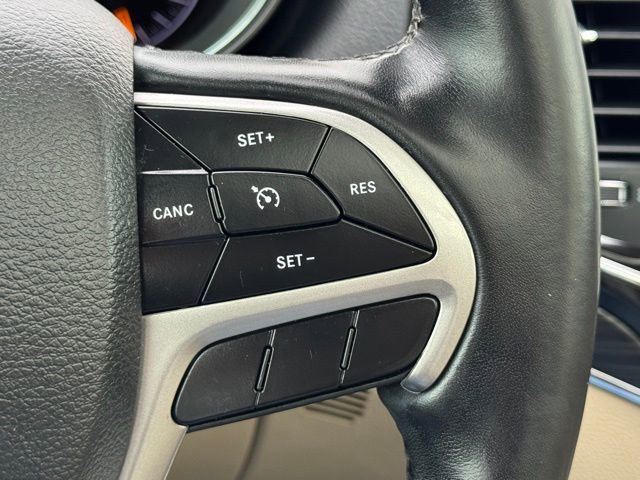 Used 2022 Jeep Grand Cherokee Limited w/ Tech Group image 37