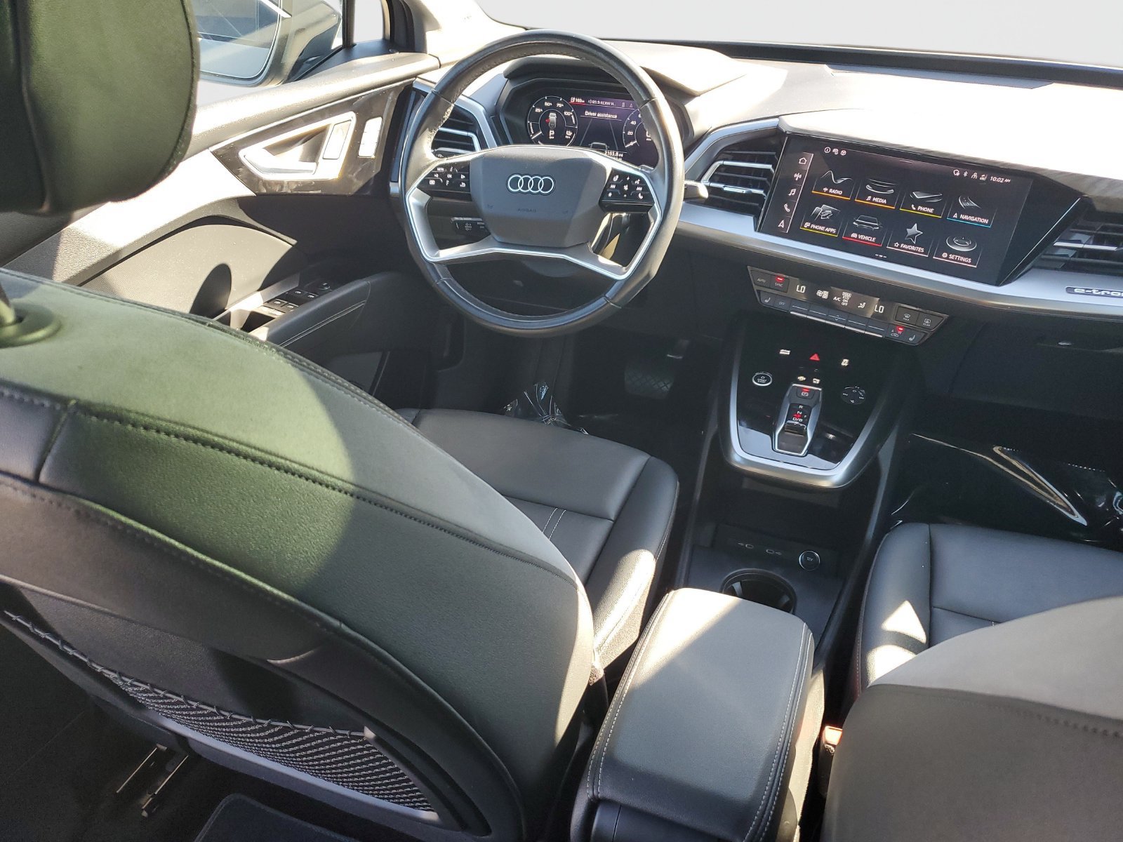 Used 2024 Audi Q4 e-tron Premium Plus w/ Premium Plus AWD/4WD image 11