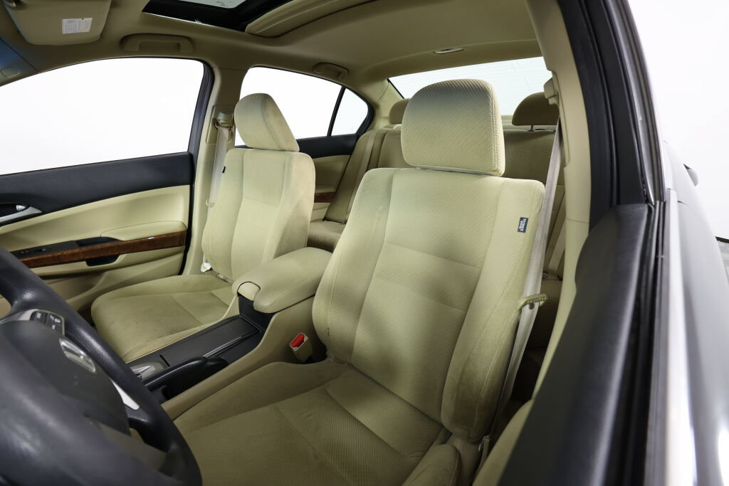 Used 2012 Honda Accord EX image 33