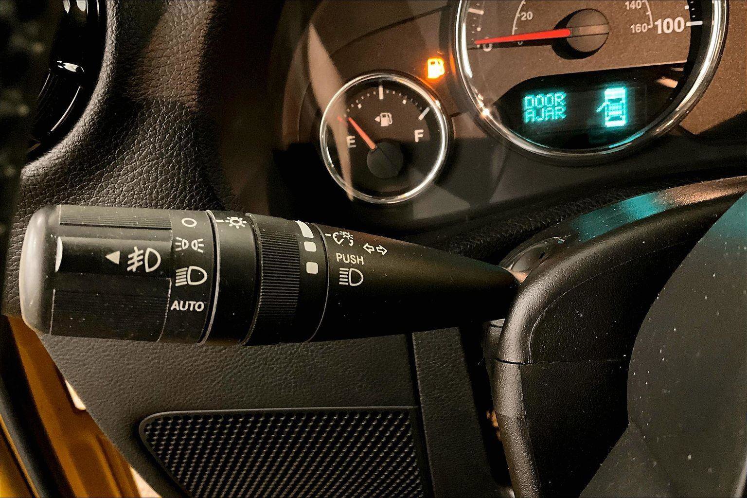 Used 2015 Jeep Wrangler Unlimited Sahara image 30