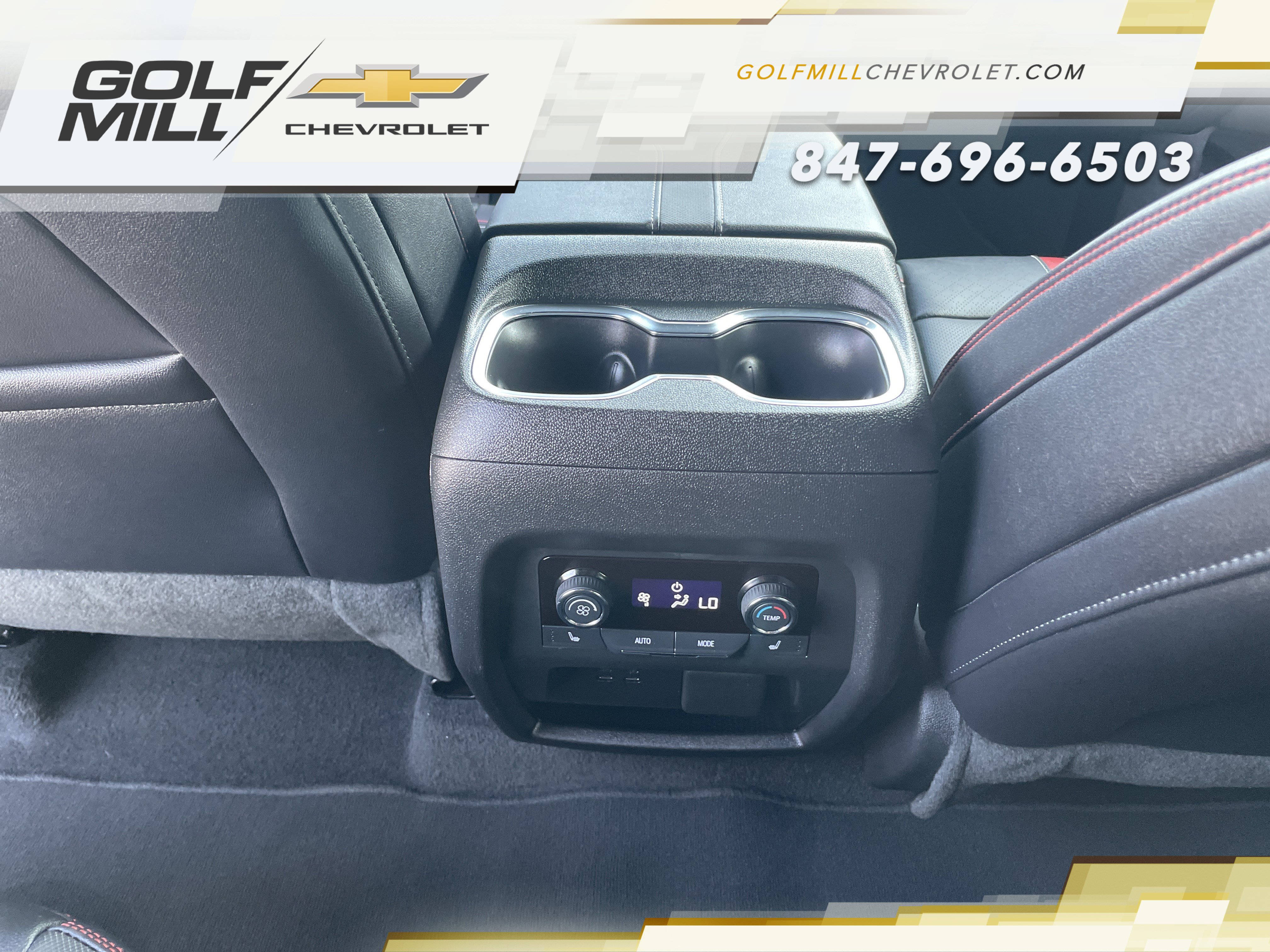 Used 2026 Chevrolet Traverse RS AWD/4WD image 28