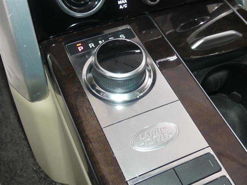 Used 2018 Land Rover Range Rover HSE image 37