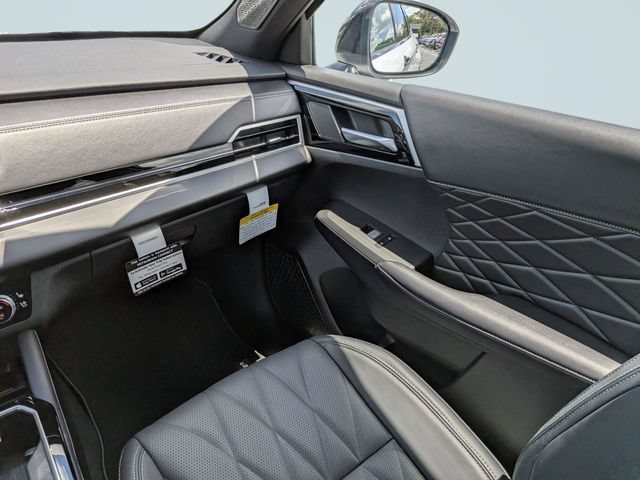 New 2026 Mitsubishi Outlander SEL Black Edition FWD image 17
