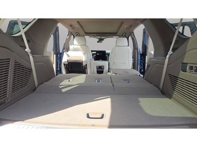 New 2026 GMC Yukon Denali w/ Sun & Power Step Package image 22