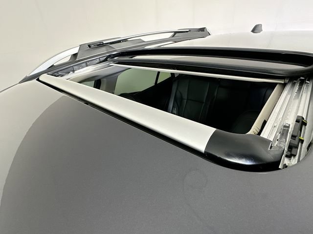 Used 2025 Subaru Outback Touring XT w/ Popular Package #2 image 10