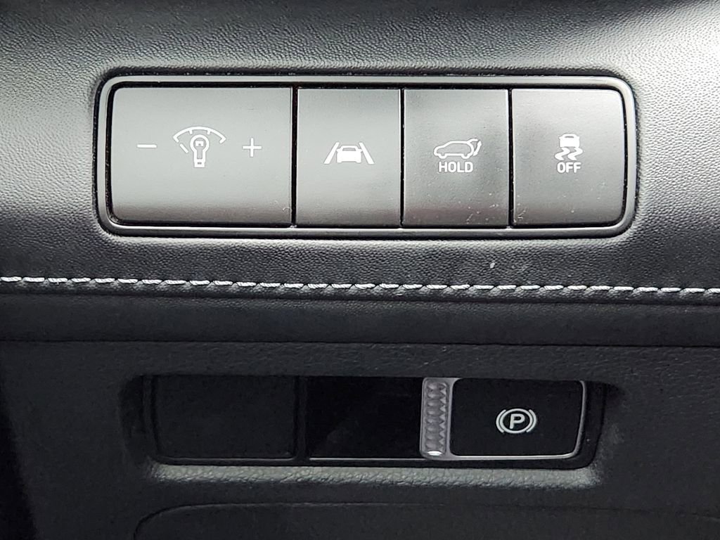 Used 2022 Hyundai Santa Fe Limited w/ Cargo Package image 29