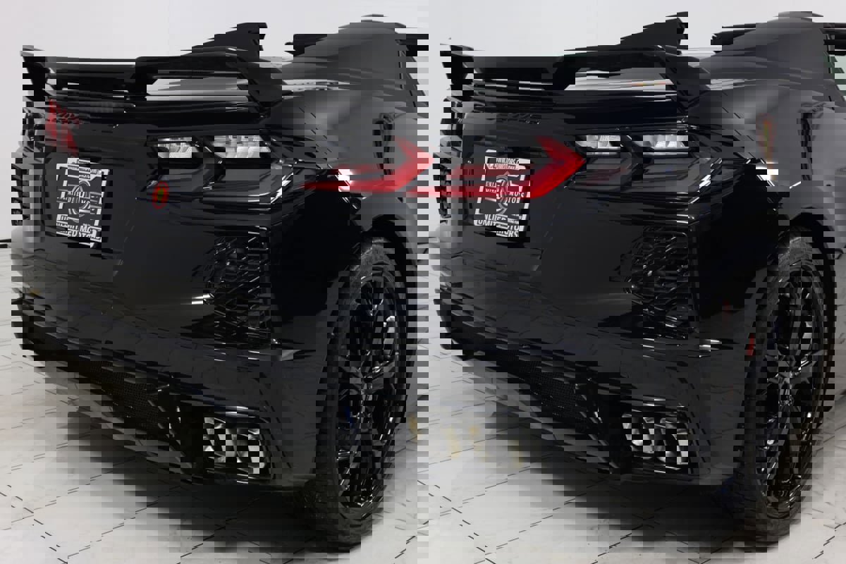 Used 2022 Chevrolet Corvette Stingray Premium Conv w/ Z51 Performance Package image 41