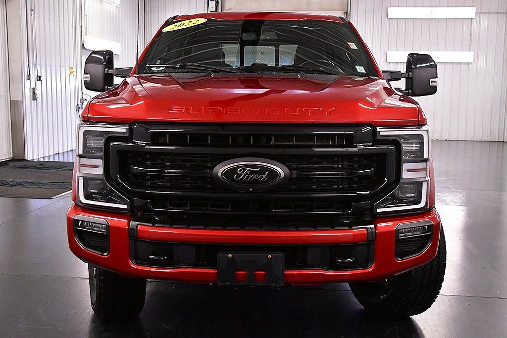 Used 2022 Ford F250 Lariat w/ Black Appearance Package image 2