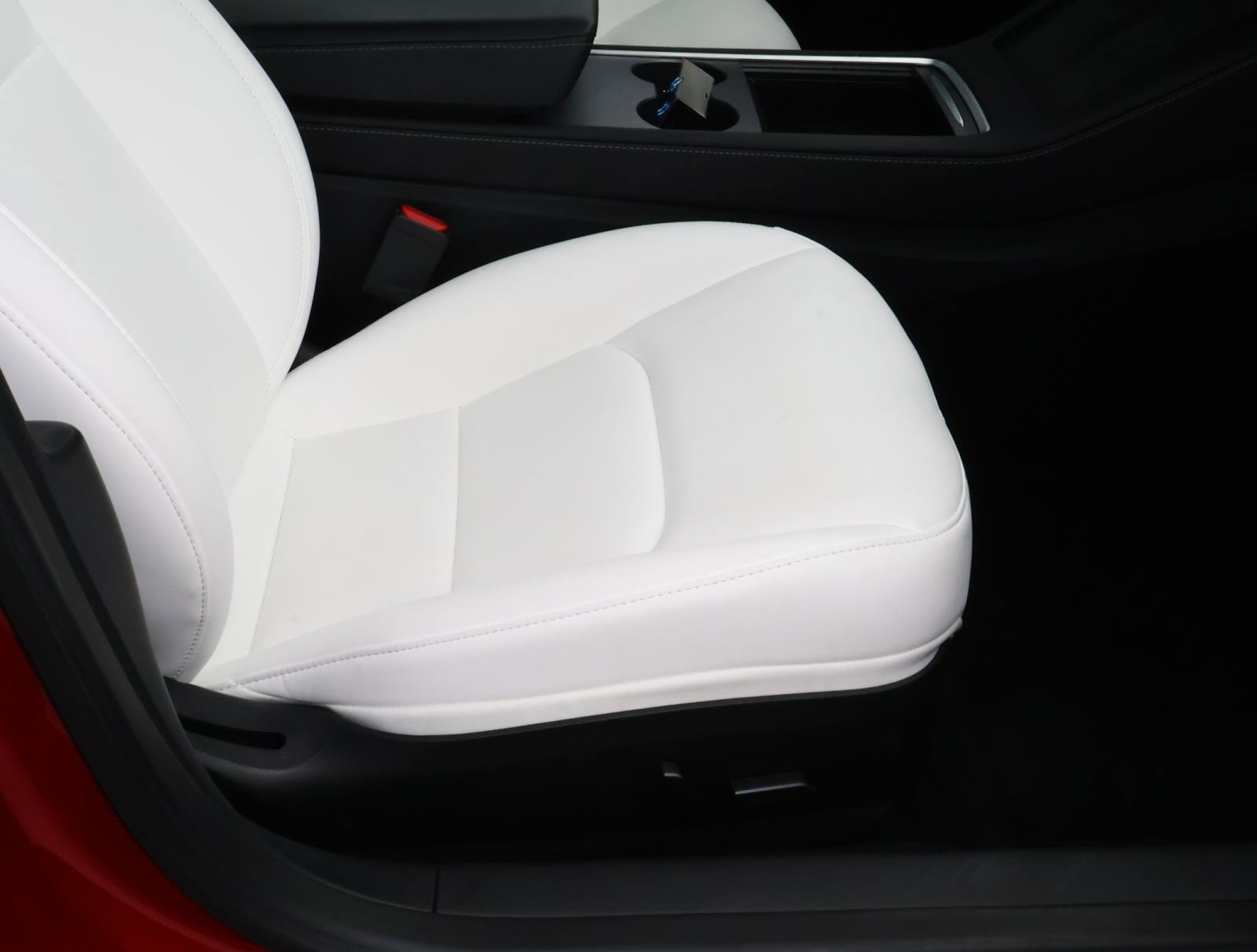 Used 2023 Tesla Model 3 Long Range image 17