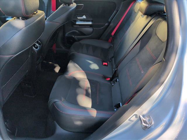 Used 2025 Mercedes-Benz GLA 35 AMG 4MATIC image 21