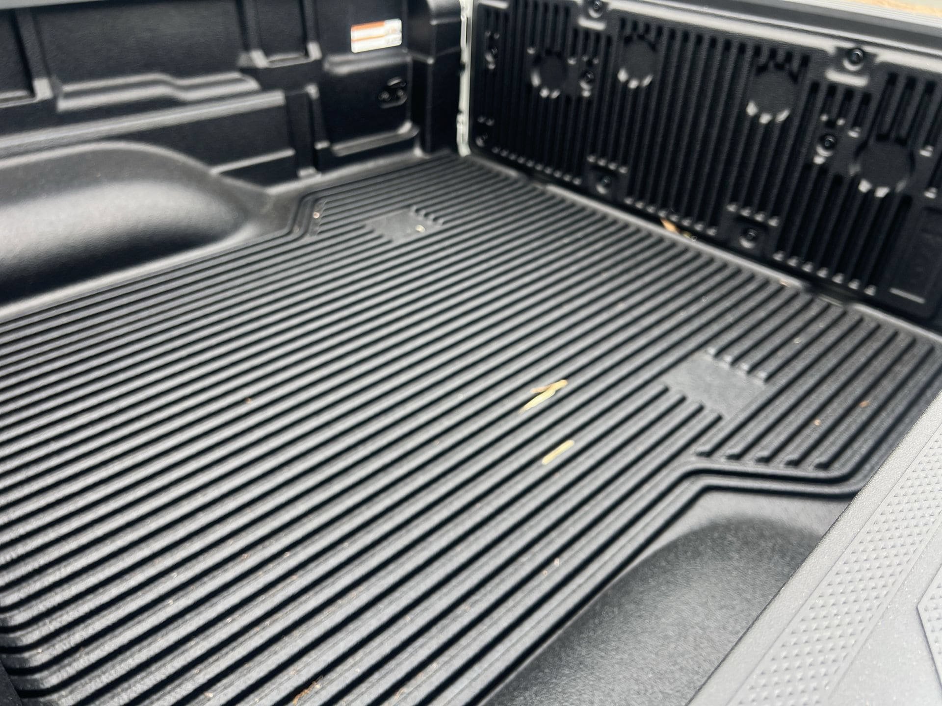 New 2026 Nissan Frontier SV w/ All-Weather Content Package RWD image 17