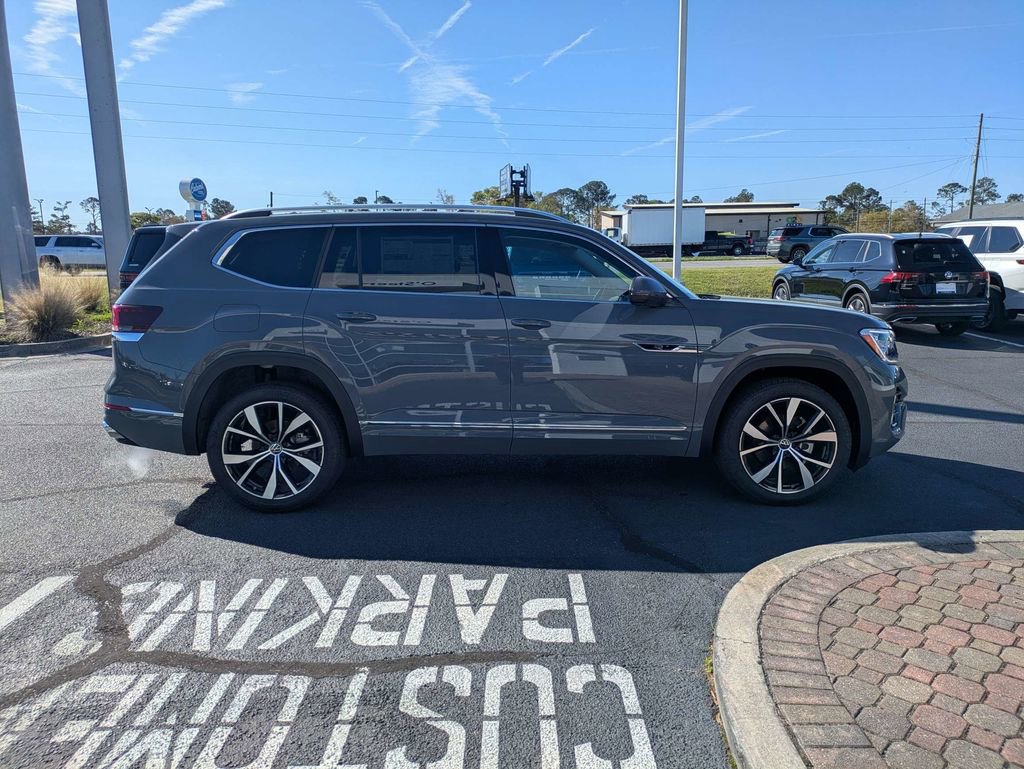 New 2026 Volkswagen Atlas SEL Premium R-Line image 4