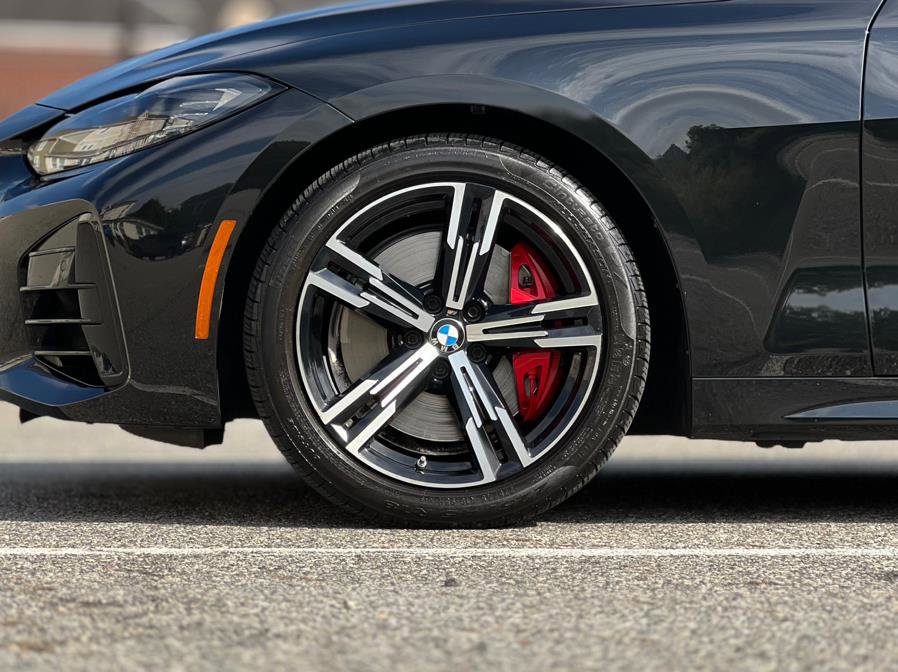 Used 2023 BMW 440i xDrive Convertible w/ Premium Package image 37