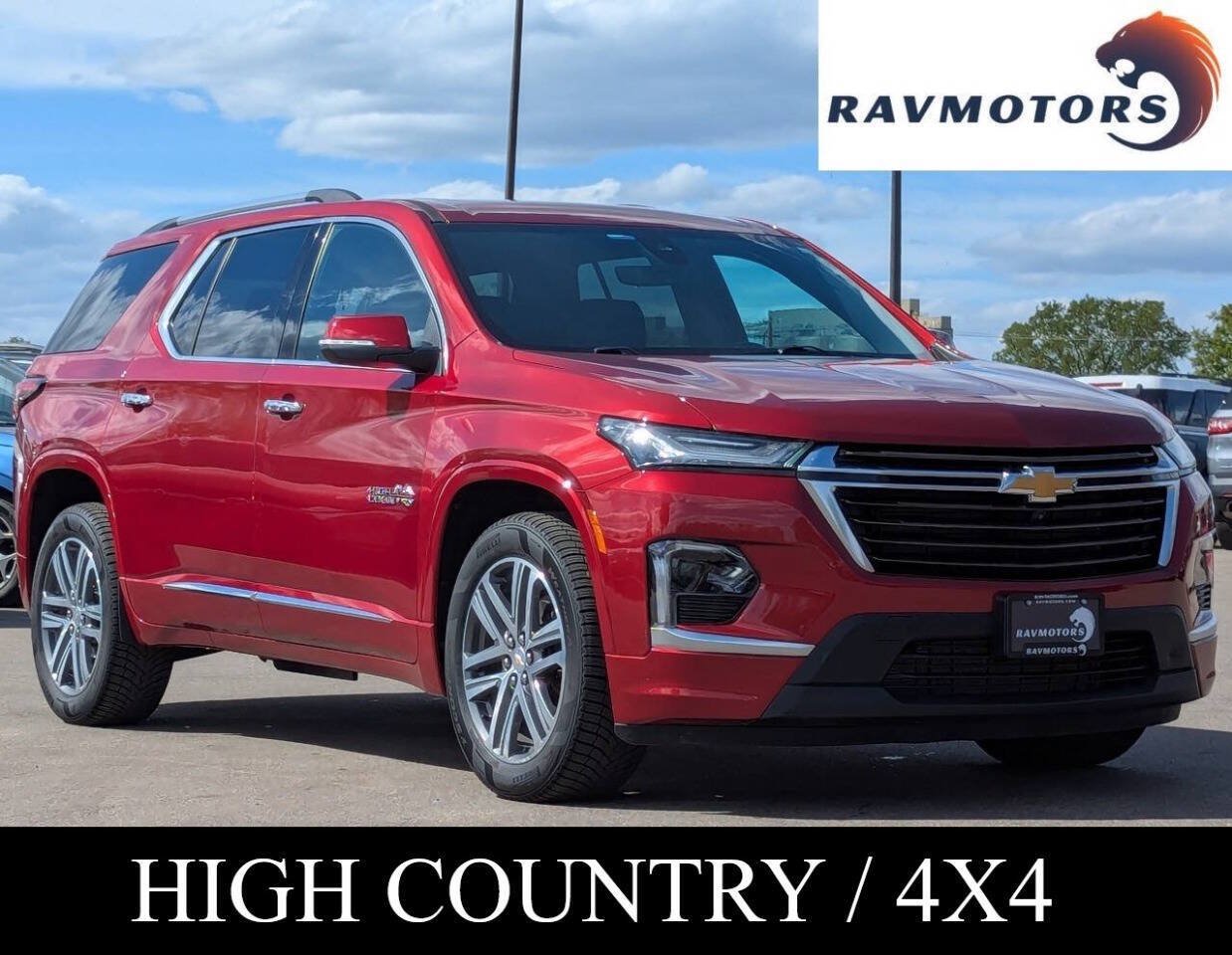Used 2023 Chevrolet Traverse High Country w/ LPO, Floor Liner Package AWD/4WD image 1