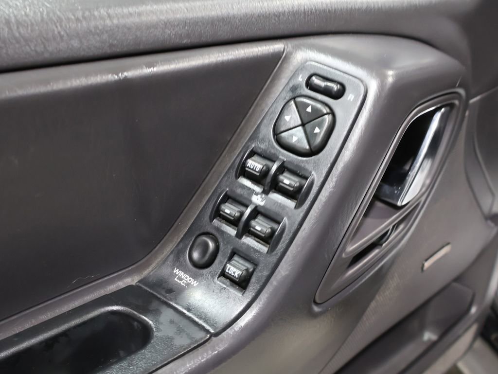 Used 2000 Jeep Grand Cherokee Laredo image 13