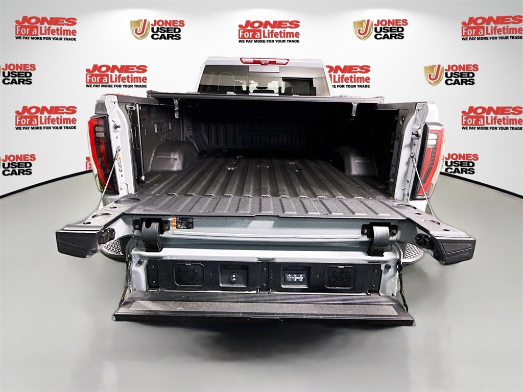 Used 2024 GMC Sierra 2500 AT4X image 32