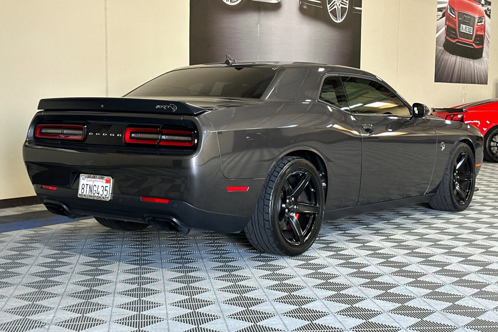 Used 2020 Dodge Challenger SRT Hellcat RWD image 4