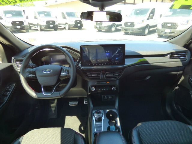 Used 2024 Ford Escape ST-Line w/ Tech Pack #1 FWD image 19
