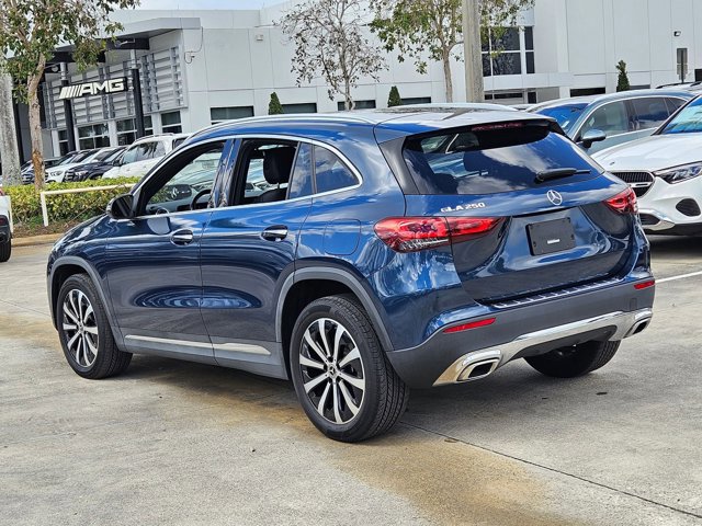 Used 2022 Mercedes-Benz GLA 250 image 8