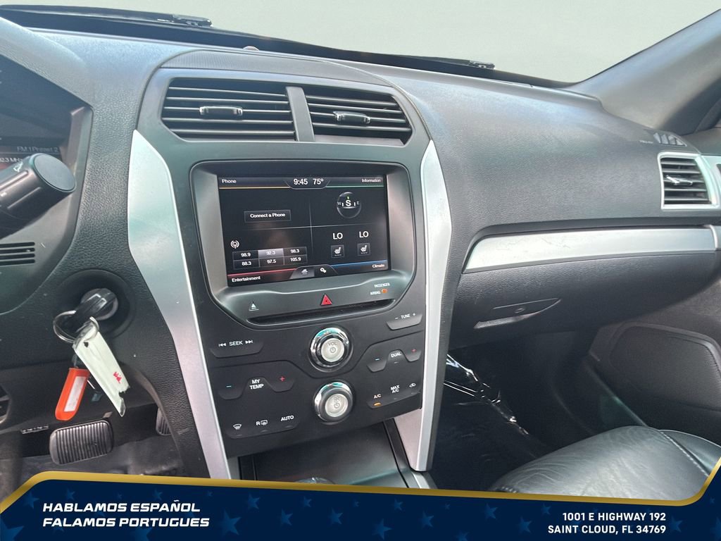 Used 2014 Ford Explorer XLT w/ Equipment Group 202A FWD image 19