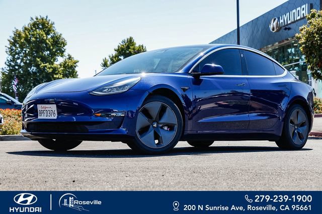 Used 2020 Tesla Model 3 Standard Range Plus RWD image 1