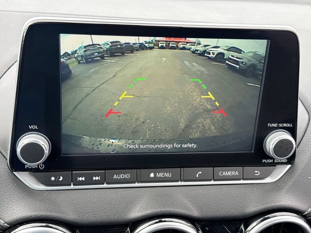 Used 2024 Nissan Sentra SV FWD image 17