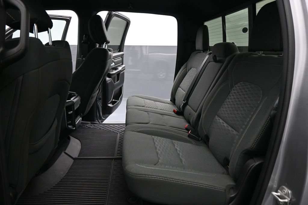 Used 2025 RAM 1500 Big Horn RWD image 17