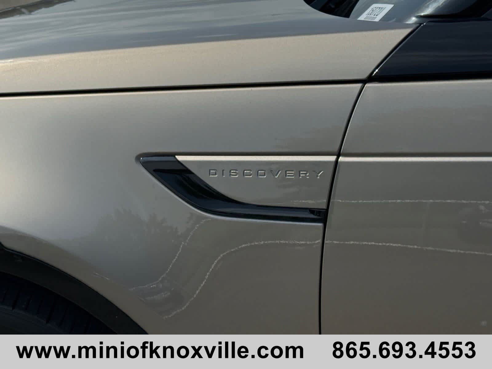 Used 2021 Land Rover Discovery HSE R-Dynamic AWD/4WD image 10