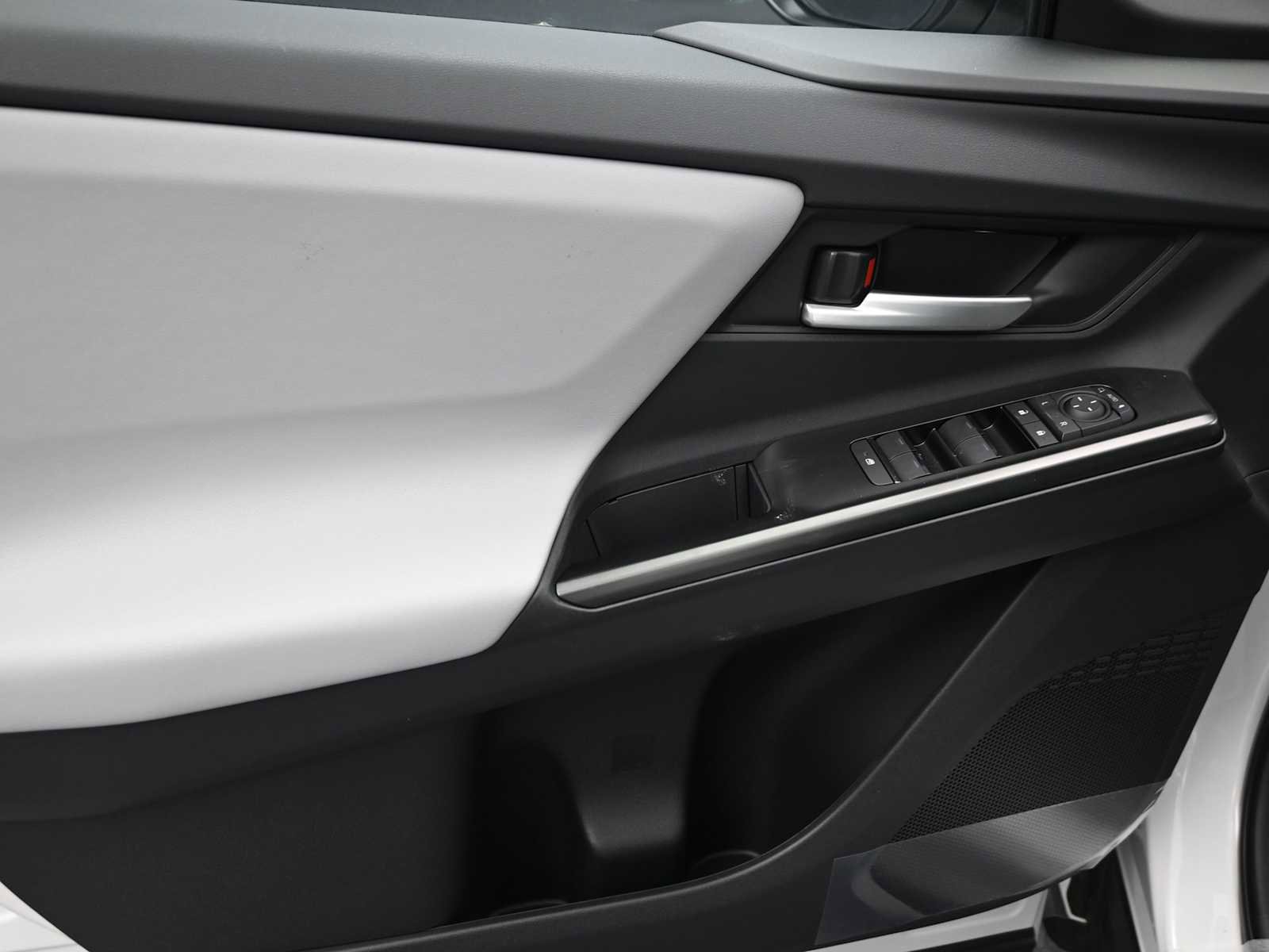 New 2026 Subaru Solterra Premium image 9