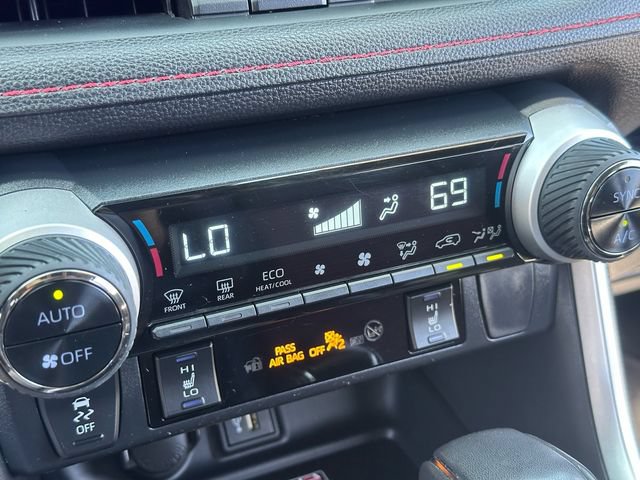 Certified 2024 Toyota RAV4 XSE w/ Weather Package AWD/4WD image 17