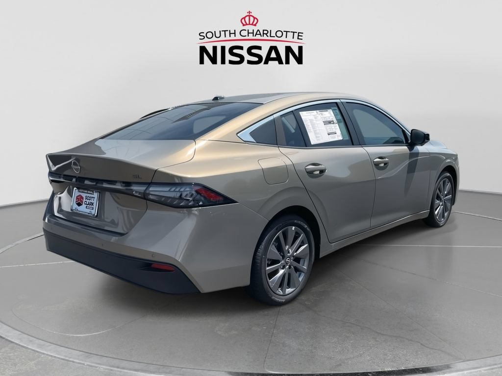 New 2026 Nissan Sentra SL w/ Floor Mat Package FWD image 6