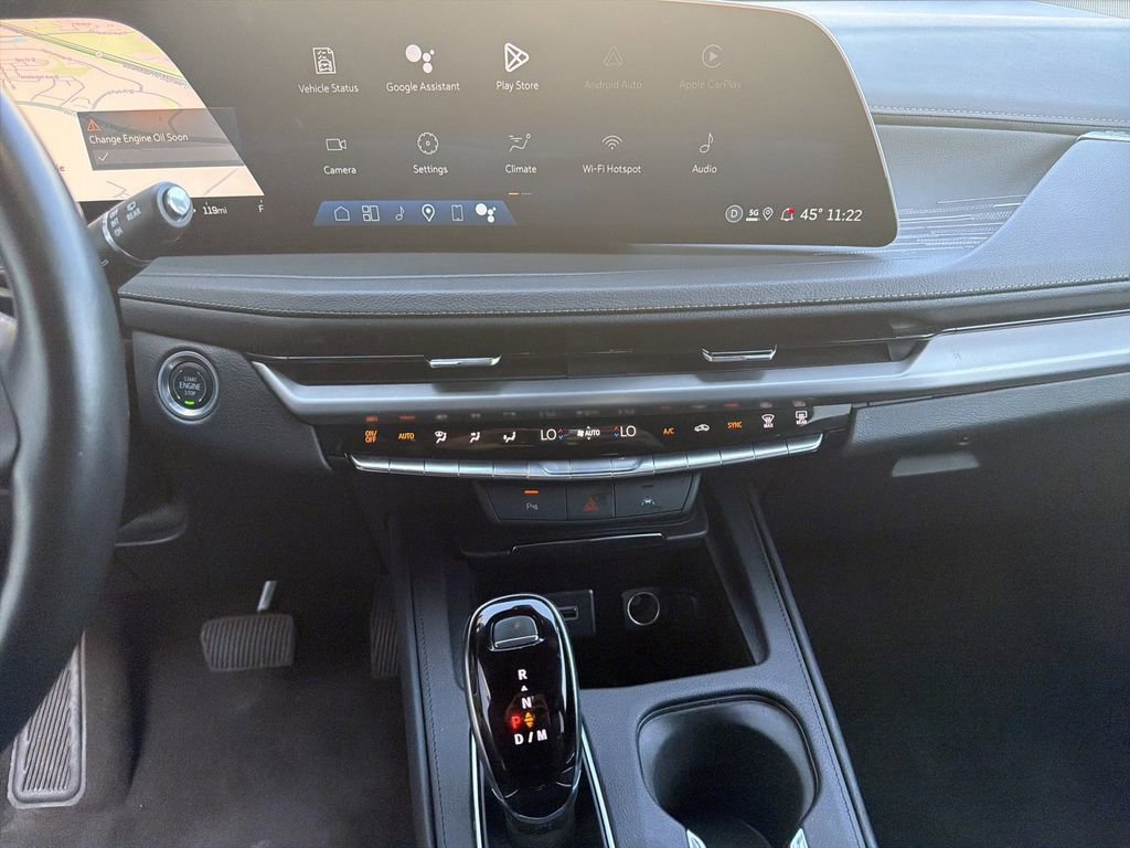 Certified 2025 Cadillac XT4 Premium Luxury image 30