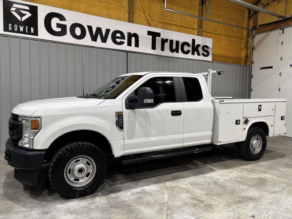 Used 2022 Ford F250 XL w/ Power Equipment Group AWD/4WD image 4