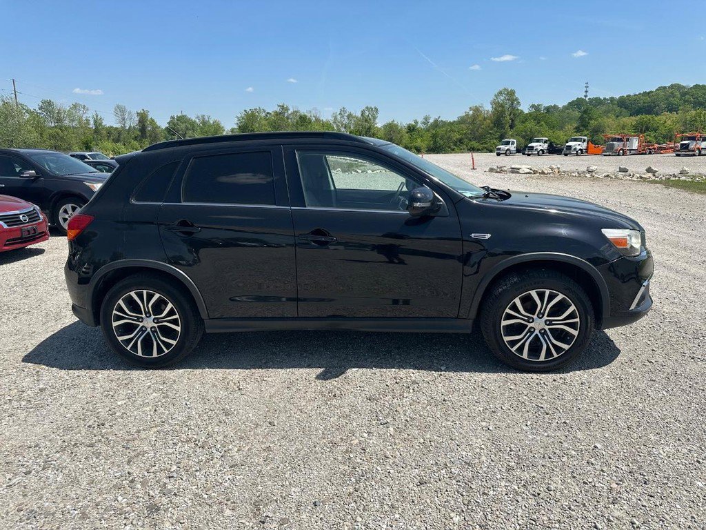 Used 2016 Mitsubishi Outlander Sport FWD image 2