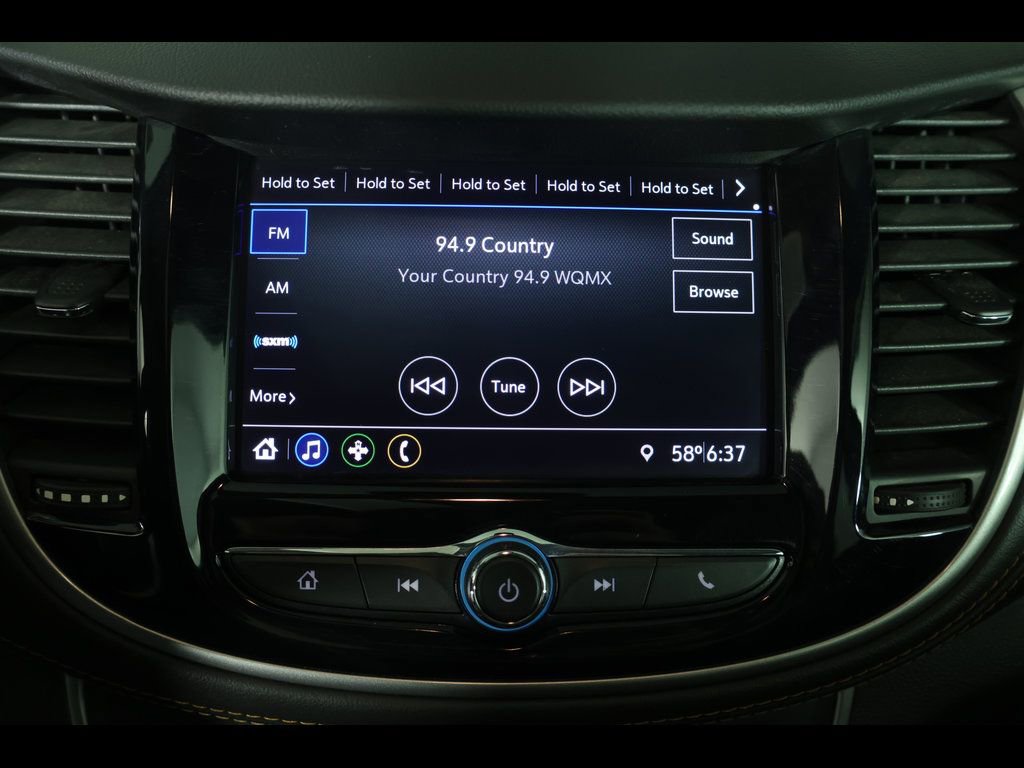 Used 2021 Chevrolet Trax LT w/ Sport Edition image 23