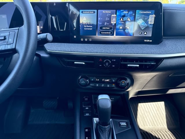 Certified 2026 Nissan Kicks SV w/ SV Premium Package FWD image 19