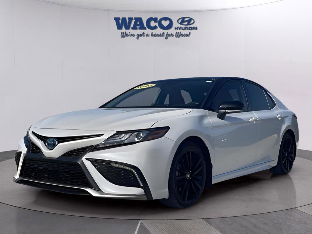 Used 2022 Toyota Camry XSE w/ Cold Weather Package image 1