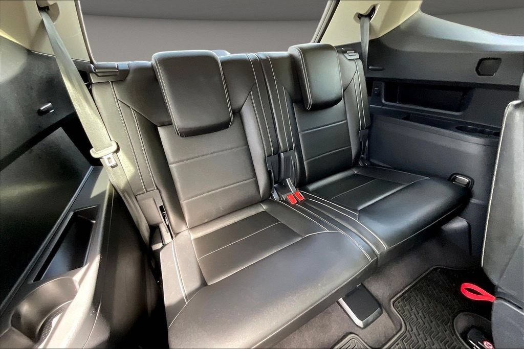 Used 2023 Volkswagen Atlas SE w/ Panoramic Sunroof Package FWD image 30