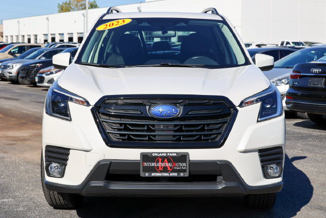 Certified 2023 Subaru Forester Premium AWD/4WD image 29