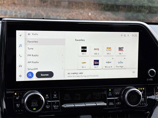 Used 2023 Toyota Highlander Limited image 20