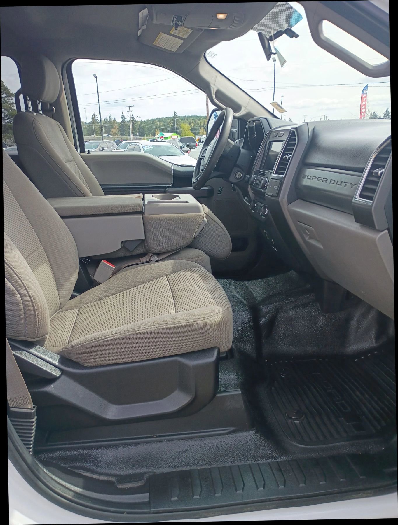Used 2018 Ford F350 XLT w/ XLT Value Package AWD/4WD image 24