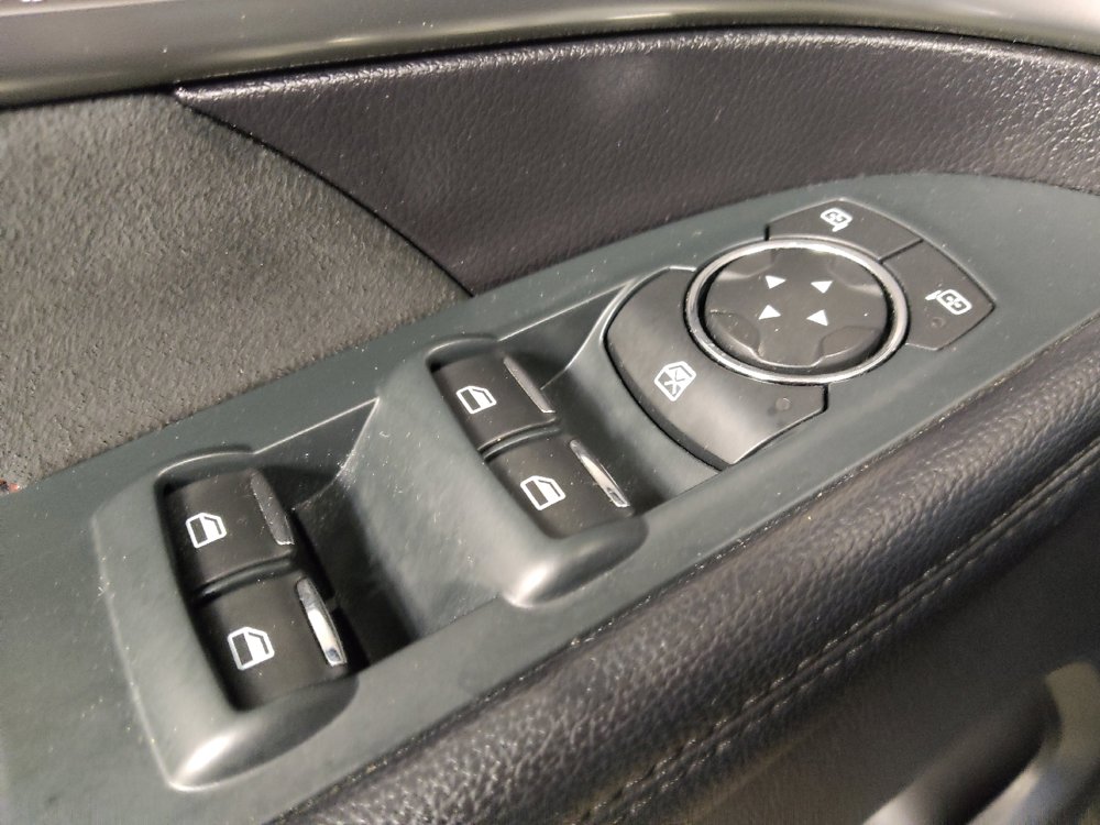 Used 2019 Ford Explorer XLT w/ Equipment Group 202A AWD/4WD image 27