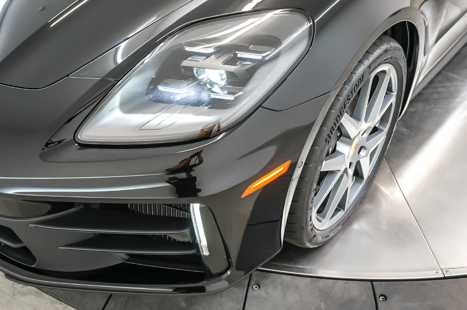 New 2026 Porsche Panamera RWD image 16