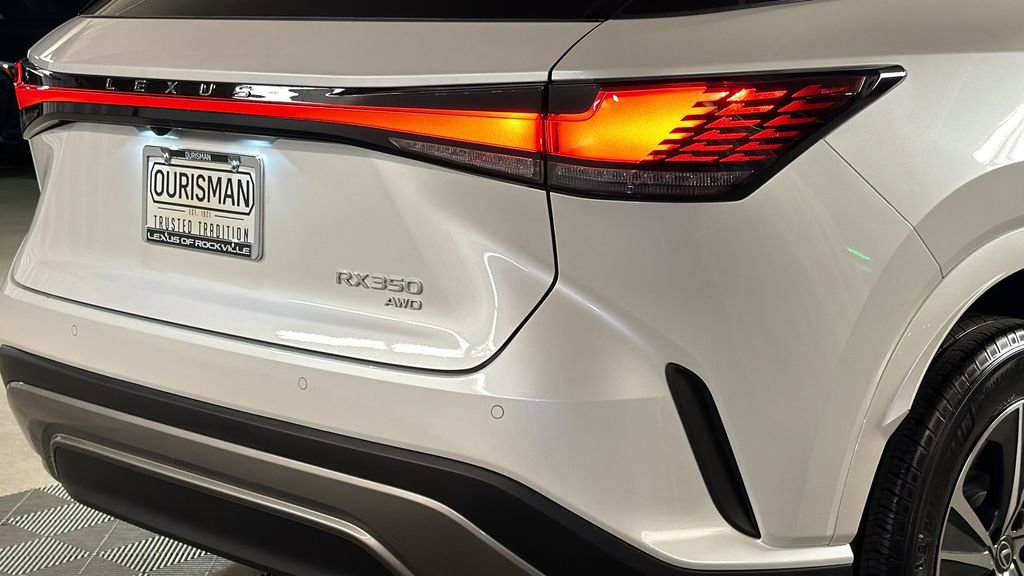 Used 2024 Lexus RX 350 Premium w/ Accessory Package (K3) image 9