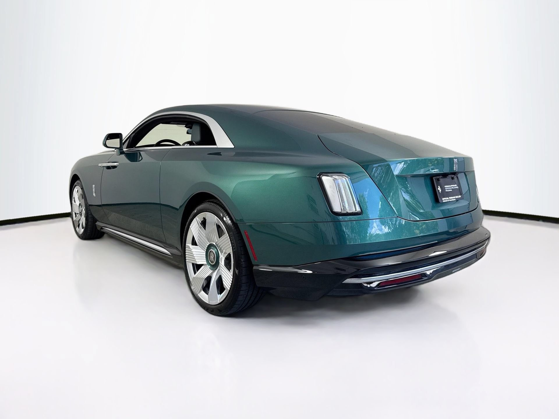 Used 2025 Rolls-Royce Spectre w/ Spectre Launch Package AWD/4WD image 5