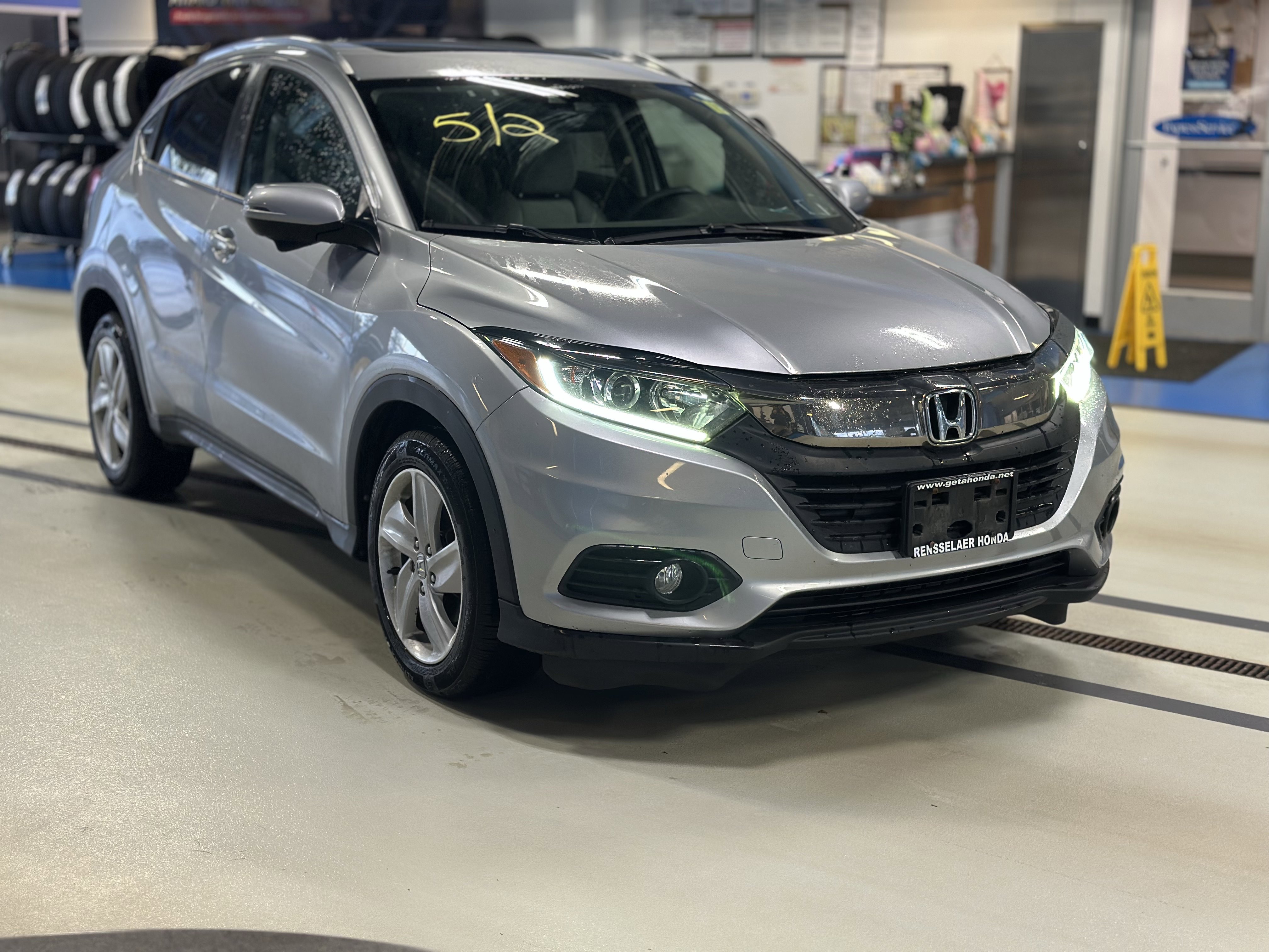 Used 2020 Honda HR-V EX image 3