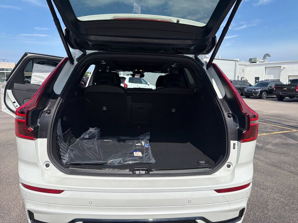 New 2026 Volvo XC60 T8 Polestar AWD/4WD image 14