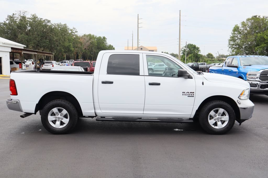 Used 2022 RAM 1500 Classic SLT w/ Electronics Group AWD/4WD image 10