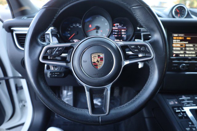 Used 2016 Porsche Macan S image 28
