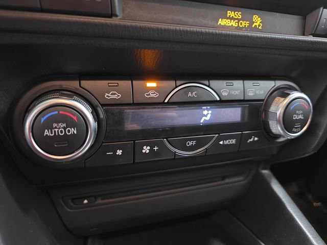 Used 2014 MAZDA MAZDA3 s Grand Touring w/ Technology Package FWD image 22
